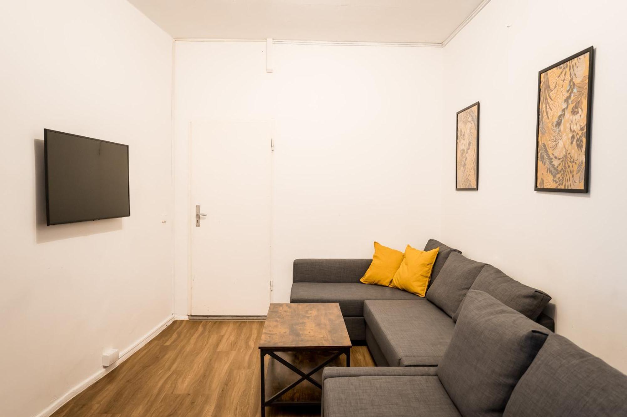 Three Bedroom Plus Big Kitchen Plus Selfcheckin Plus Street Parking Berlino Esterno foto