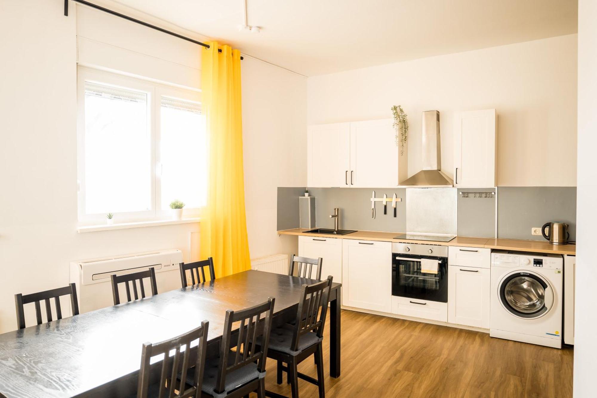 Three Bedroom Plus Big Kitchen Plus Selfcheckin Plus Street Parking Berlino Esterno foto